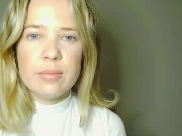 Blondie6767 Chaturbate stream image from October 20, 2025