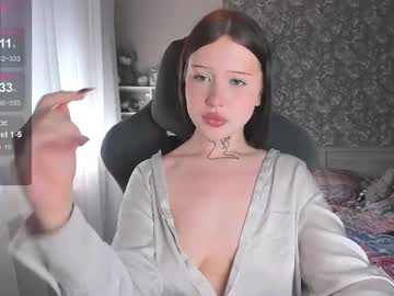 Lonalye Chaturbate stream image from October 20, 2025