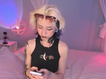 Hannahpage Chaturbate stream image from October 20, 2025