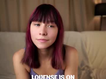 Wanettabal Chaturbate stream image from October 20, 2025