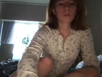 Viv983161 Chaturbate stream image from October 20, 2025