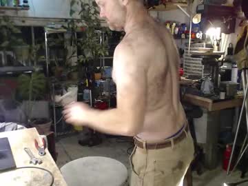 Seattlemanwhore Chaturbate stream image from October 20, 2025