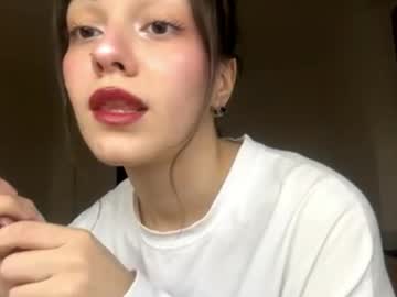 Tialenyard Chaturbate stream image from October 20, 2025