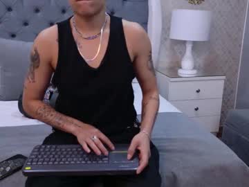 Zoekrug Chaturbate stream image from October 20, 2025