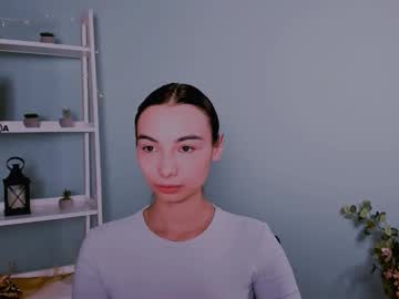 Kira_Light__ Chaturbate stream image from October 20, 2025