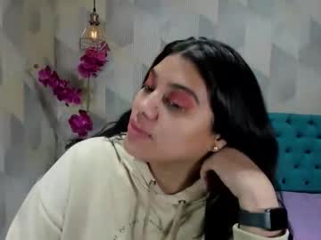 Lindabreexlove Chaturbate stream image from October 20, 2025