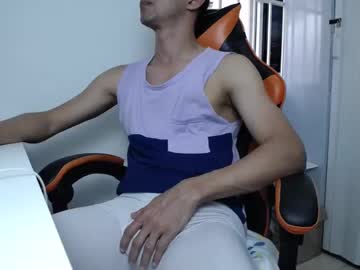 Nicolasthompson597235 Chaturbate stream image from October 20, 2025