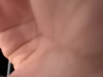 Biglongt Chaturbate stream image from October 20, 2025