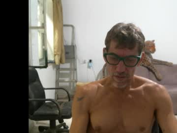 Jlmbud Chaturbate stream image from October 20, 2025