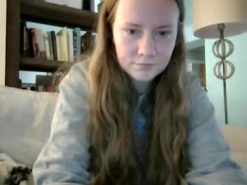 Skywinters Chaturbate stream image from October 20, 2025