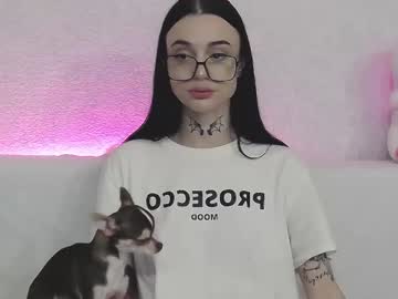 Tayaavis Chaturbate stream image from October 20, 2025