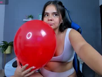 Ayla13_ Chaturbate stream image from October 20, 2025