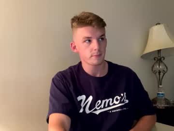 Deeyungguy Chaturbate stream image from October 20, 2025