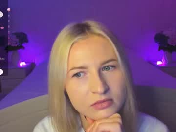 Mellina_Tey Chaturbate stream image from October 20, 2025
