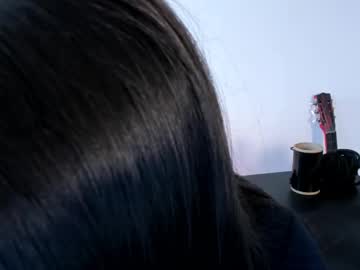 Meurief Chaturbate stream image from October 20, 2025