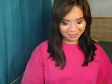 Ur_Cutiesthotasianxx Chaturbate stream image from October 20, 2025