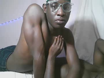 Charmly_ Chaturbate stream image from October 20, 2025