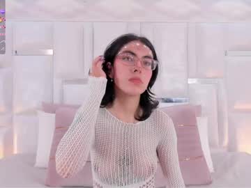 Im_Molly_Angel Chaturbate stream image from October 20, 2025