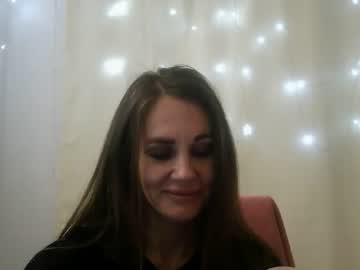 Luciemack Chaturbate stream image from October 20, 2025