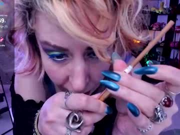 Ginamiracle Chaturbate stream image from October 20, 2025