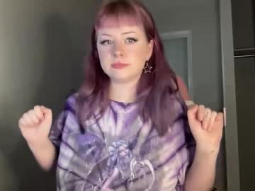 Lyla999 Chaturbate stream image from October 21, 2025
