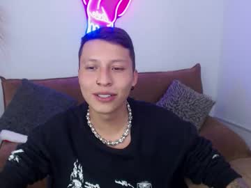 Martin_West Chaturbate stream image from October 21, 2025