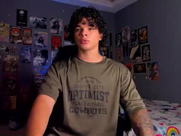 Ian_Versace Chaturbate stream image from October 21, 2025