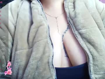 Loren_44tits stream image from October 21, 2025
