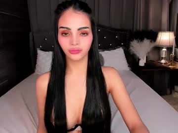 Sexyadrianaqueents Chaturbate stream image from October 21, 2025
