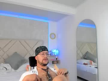 Jhonsmith26d Chaturbate stream image from October 21, 2025