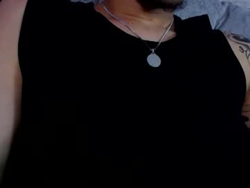 Juli_Aaron Chaturbate stream image from October 21, 2025
