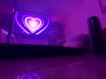 Honeyybunnlover stream image from October 21, 2025