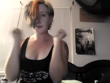Spookyqueen69 Chaturbate stream image from October 21, 2025