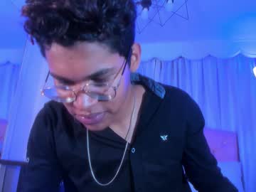Tomas__Price Chaturbate stream image from October 21, 2025