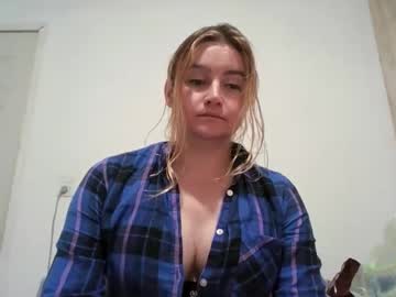 Vagimosa Chaturbate stream image from October 21, 2025