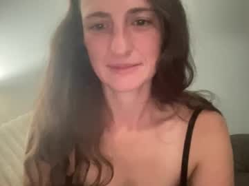 Feralfairy4 Chaturbate stream image from October 21, 2025