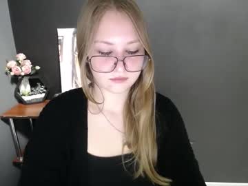 Cute_Minx Chaturbate stream image from October 21, 2025