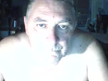 Edje59a Chaturbate stream image from October 21, 2025