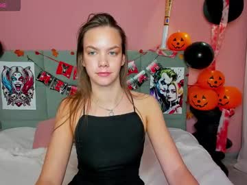Vickie_Smith Chaturbate stream image from October 21, 2025