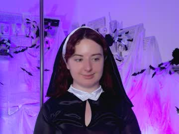 Annterry Chaturbate stream image from October 21, 2025