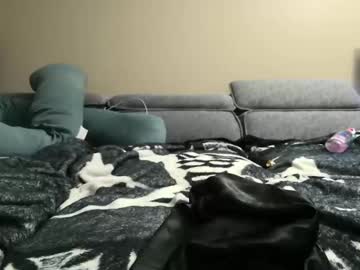 Houdicky2 Chaturbate stream image from October 21, 2025