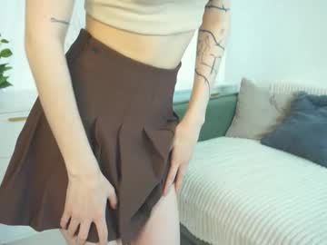 Makedafreshley Chaturbate stream image from October 21, 2025