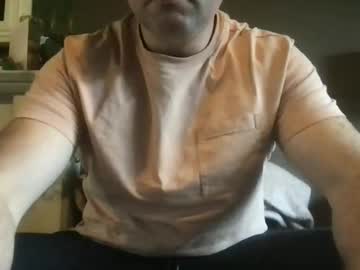 Urhungdaddy8 Chaturbate stream image from October 21, 2025