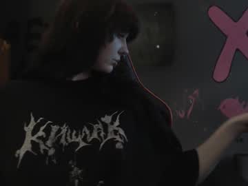 Woowmi Chaturbate stream image from October 21, 2025