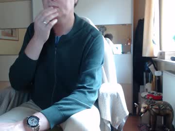 Ach471 Chaturbate stream image from October 21, 2025