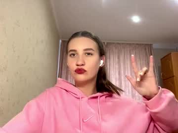 Crystalvessell Chaturbate stream image from October 21, 2025