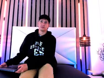 Twink_Bunny Chaturbate stream image from October 21, 2025