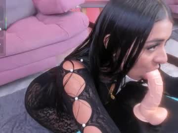 Daaniela_Moon Chaturbate stream image from October 21, 2025