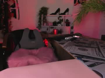 Dorothygilbert Chaturbate stream image from October 21, 2025