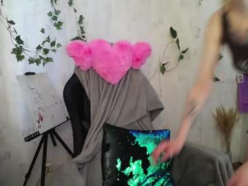 Lunacyy Chaturbate stream image from October 21, 2025